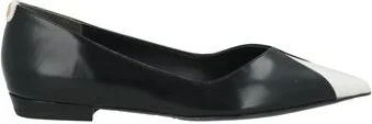 Tory Burch Woman Ballet flats