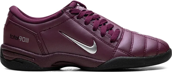 Total 90 III "Bordeaux" sneakers
