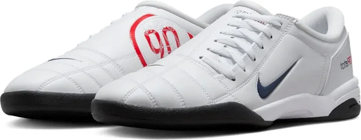 Total 90 III "PSG" sneakers