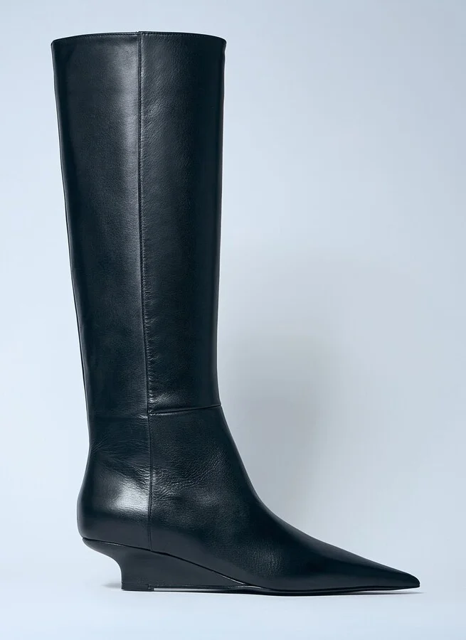 TOTEME Sharp Knee-high Leather Boots - Woman Boots Black Eu - 41