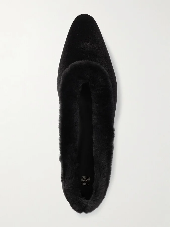 TOTEME - Shearling-trimmed Velvet Ballet Flats - Black - Image 5