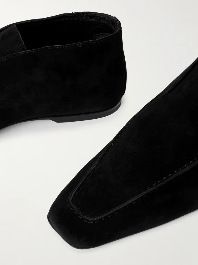 TOTEME - The Desert Suede Ankle Boots - Black - Image 4