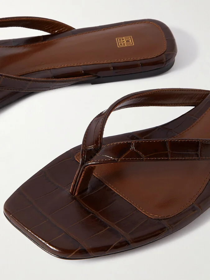 TOTEME - The Flip-flop Flat Croc-effect Leather Flip Flops - Brown - Image 4