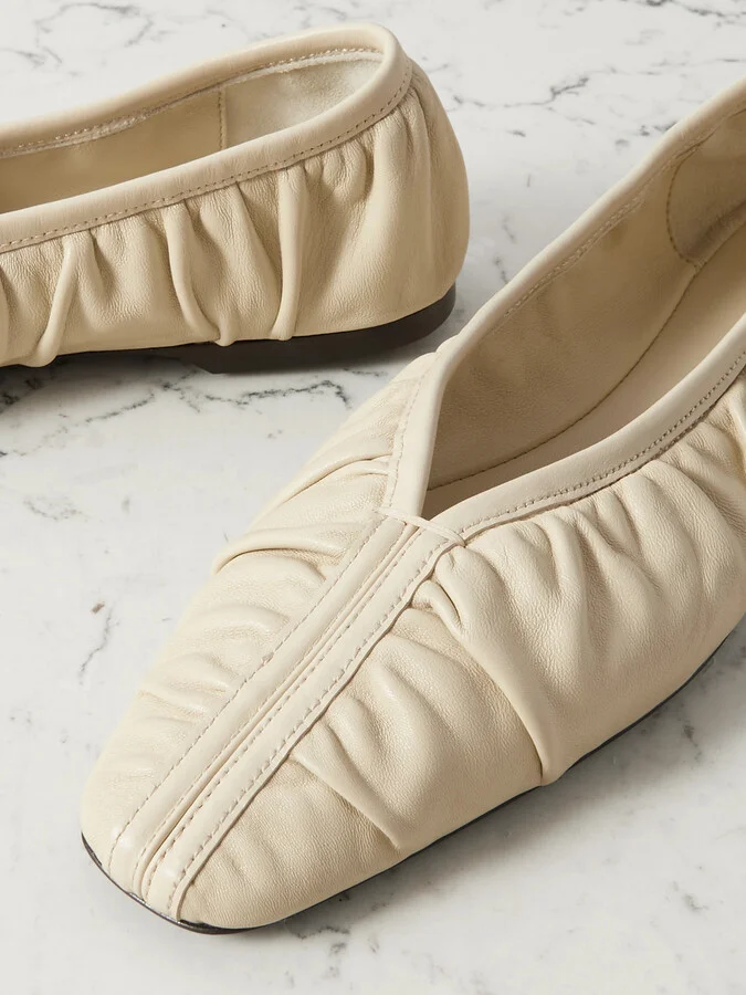 TOTEME - The Gathered Leather Ballet Flats - Off-white - Image 4