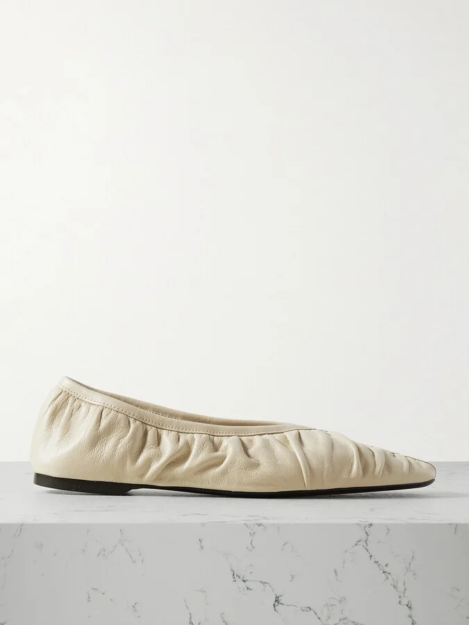 TOTEME - The Gathered Leather Ballet Flats - Off-white