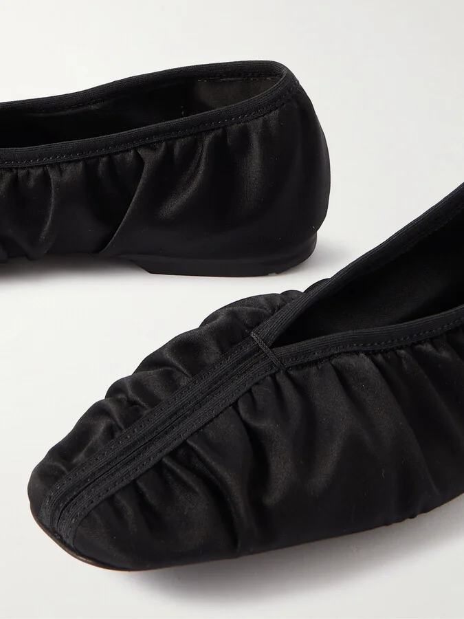 TOTEME - The Gathered Satin Ballet Flats - Black - Image 4