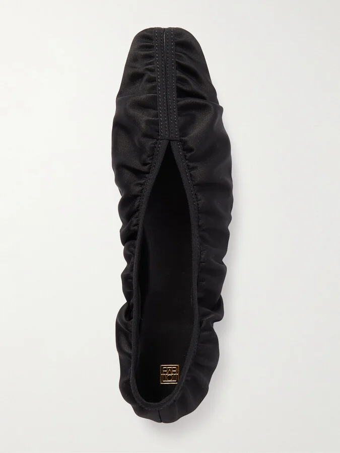 TOTEME - The Gathered Satin Ballet Flats - Black - Image 5