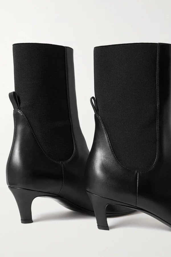 TOTEME - The Mid Heel Leather Chelsea Boots - Black - Image 4