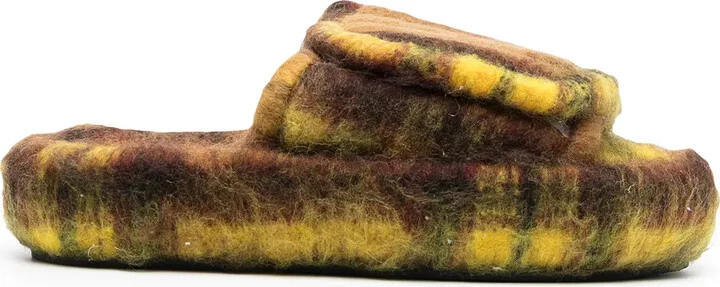 Touch-Strap Checked Slides