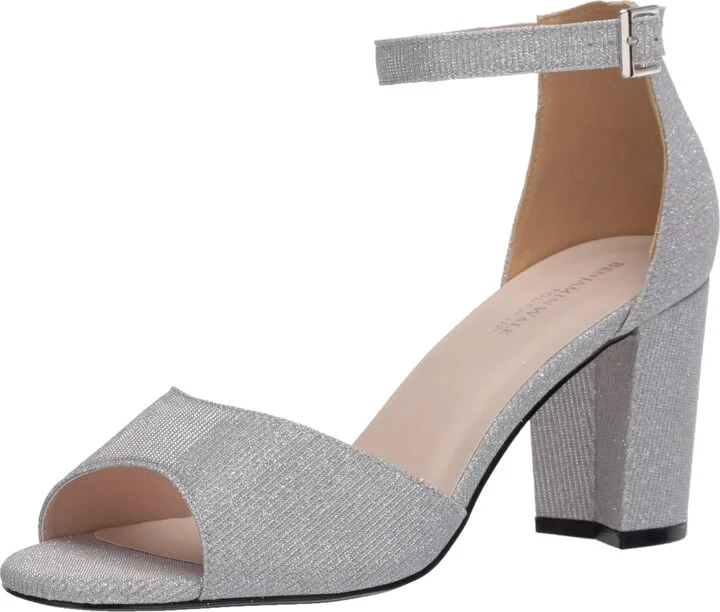 Touch Ups womens Amaya Heeled Sandal