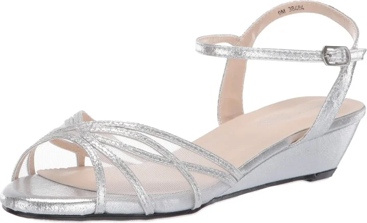 Touch Ups womens Desi Wedge Sandal
