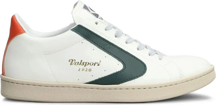 Tournament sneakers