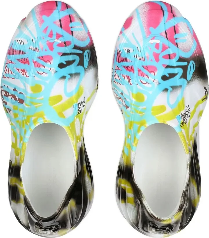 Toy graffiti-print low-top sneakers - Image 4