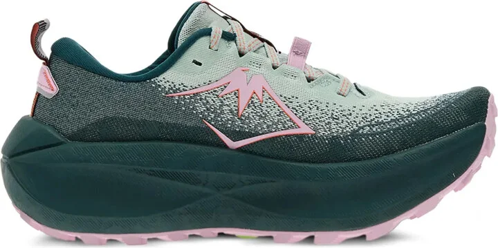 Trabuco Max 4 W textured trail sneakers