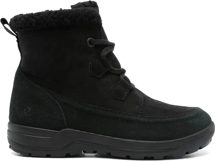 Trace boots