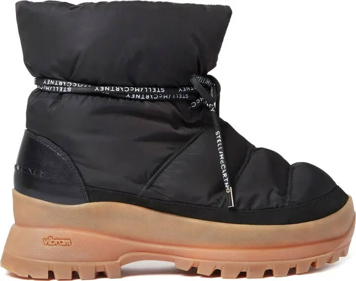 Trace padded puffy boots