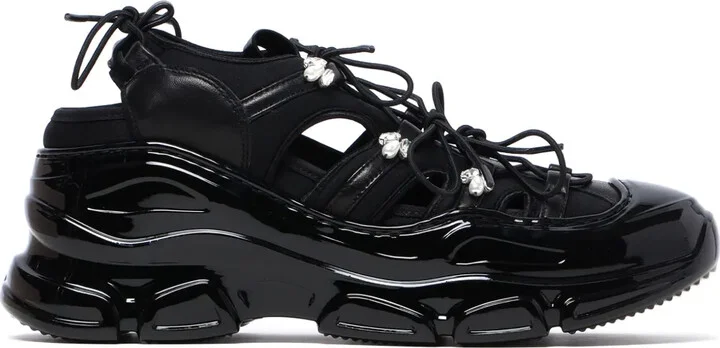 Tracker cut-out sneakers