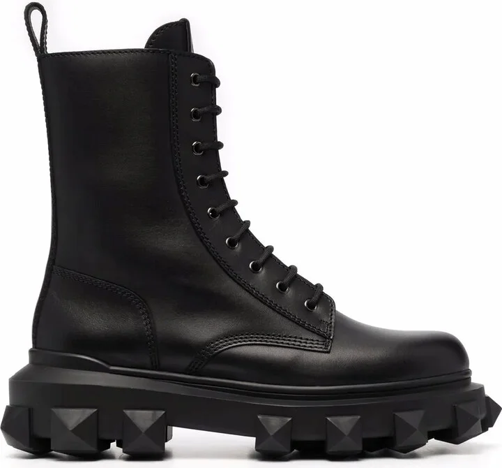 Trackstud combat boots