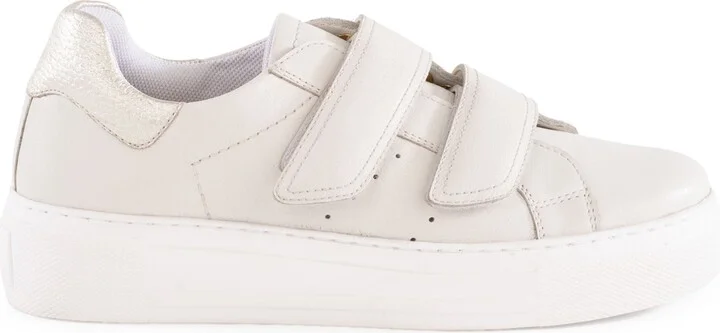 Trading Places Platform Sneaker - Image 3
