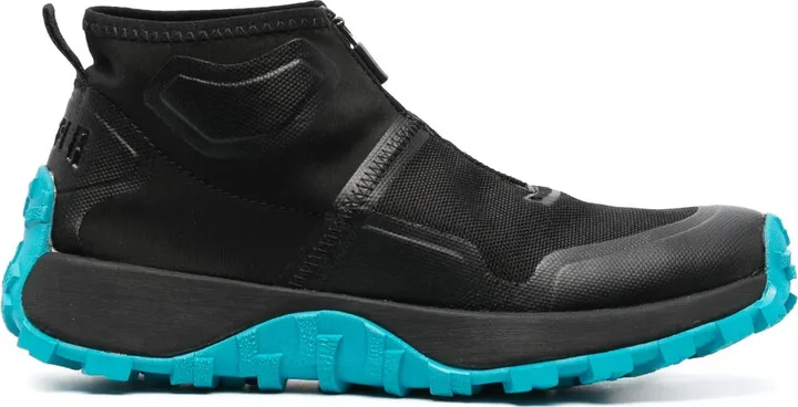 Trail high-top sneakers