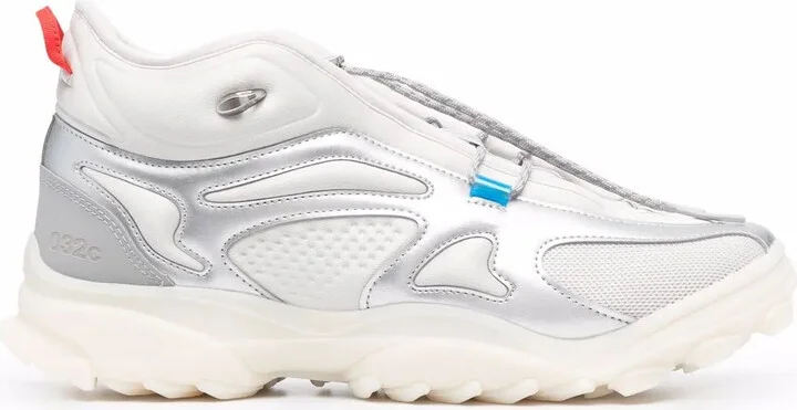 Trail low-top sneakers