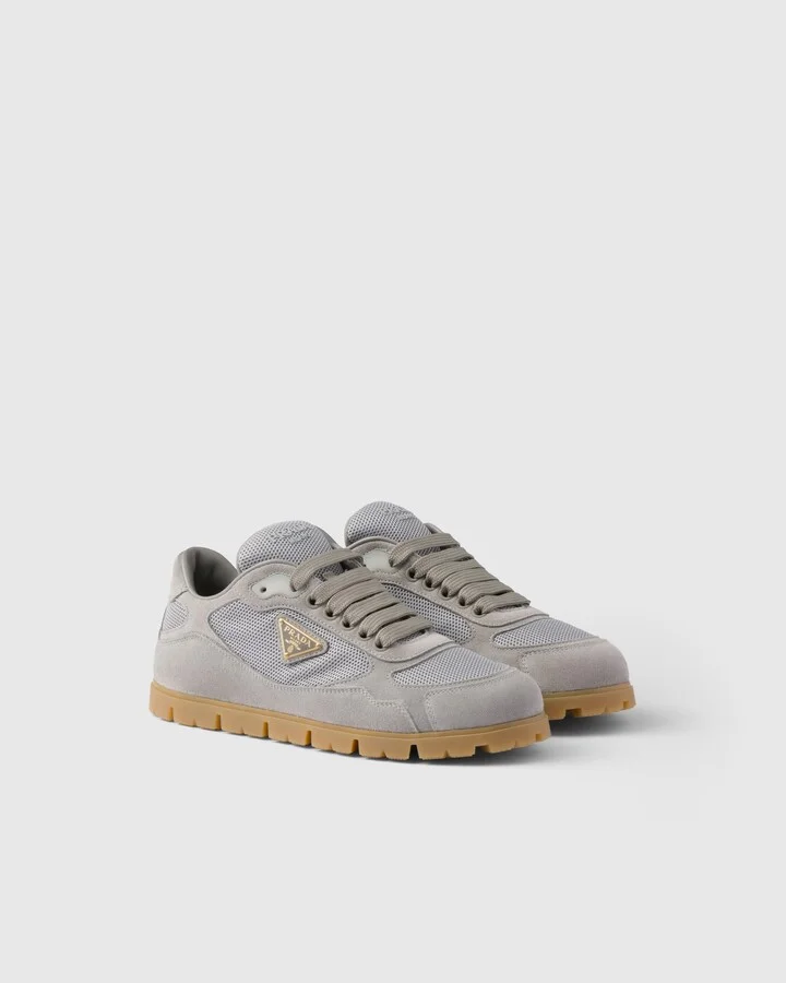 Trail mesh fabric and suede sneakers