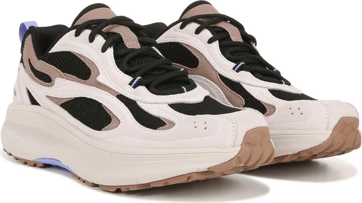 Trailblazer Walking Sneaker - Image 9