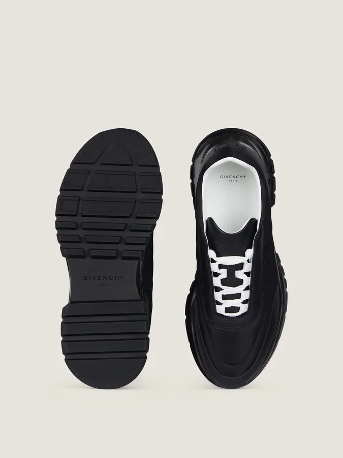 Trainers sneakers in padded nylon and leather - Image 4