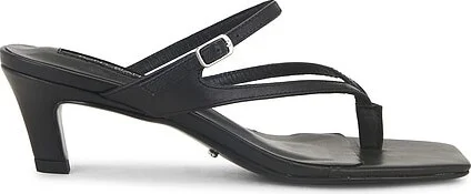 Black Como