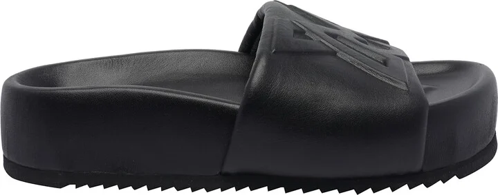 Travel 101 Sandals