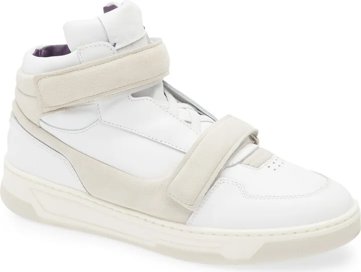 Travelize High Top Sneaker