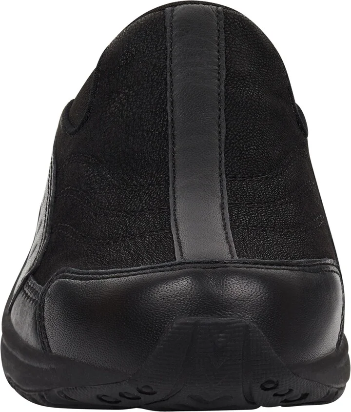 Traveltime Sneaker - Image 9