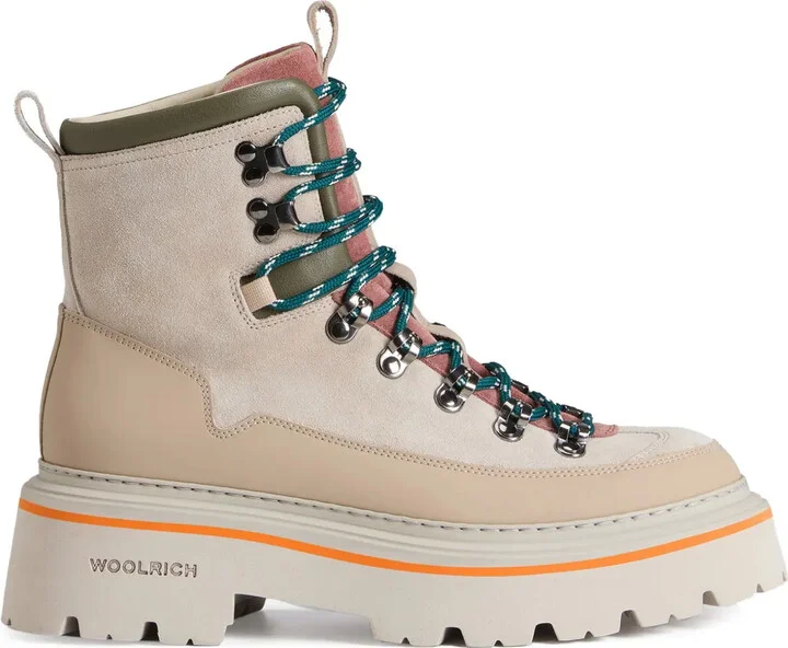 Trekker boots
