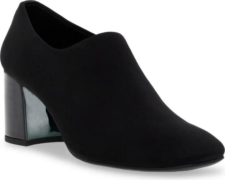 Trenton Womens Patent Trim Slip On Pumps