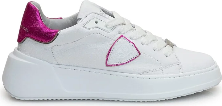 Tres Temple Sneaker