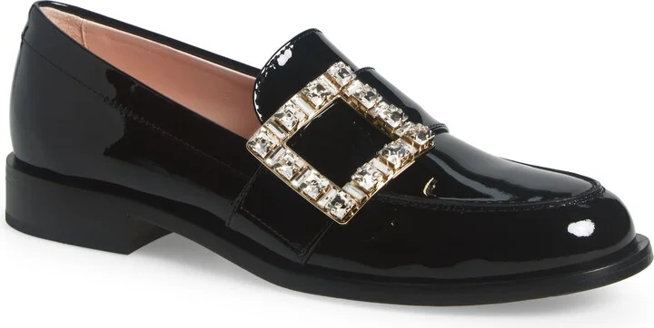 Très Vivier Buckle Patent Leather Loafer