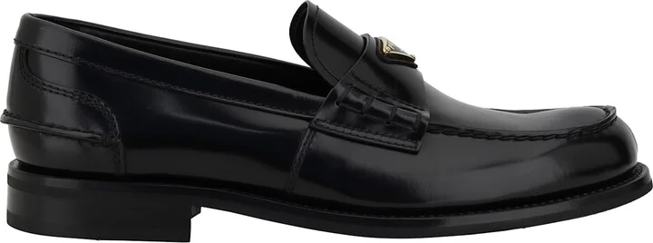 Triangular Plaque Loafers
