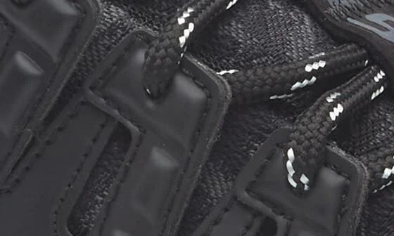 Trigreca Low Top Sneaker - Image 7