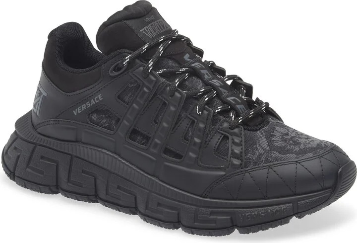 Trigreca Low Top Sneaker