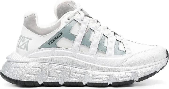 Trigreca low-top sneakers