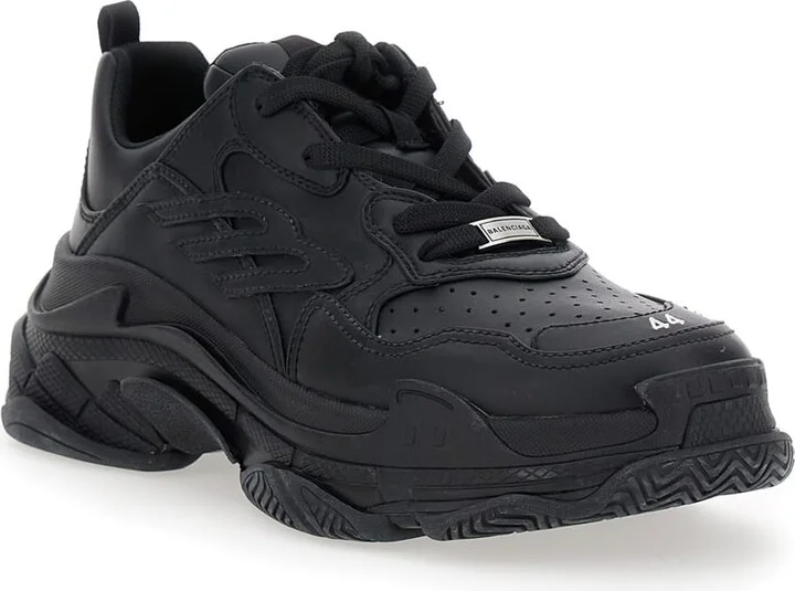 'triple S Sporty' Black Sneaker With 3b Logo Embroidered On The Side And Worn Effect In Tech Fabric Man - Image 2