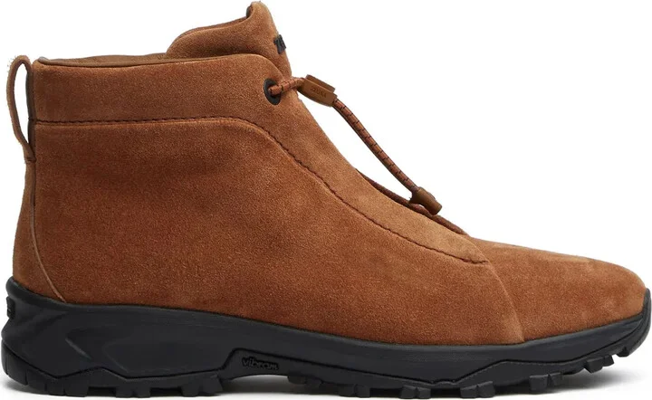 Triple Stitch Vetta suede sneakers