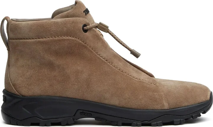 Triple Stitch Vetta suede sneakers