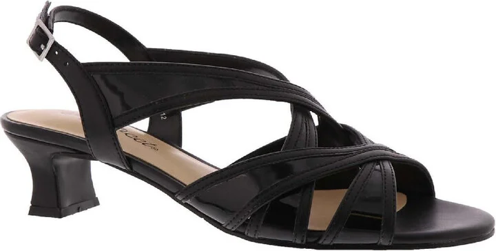 Tristen Womens Patent Kitten Heel Heels