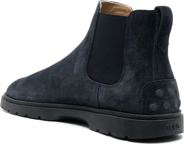Tronchetto suede boots - Image 3