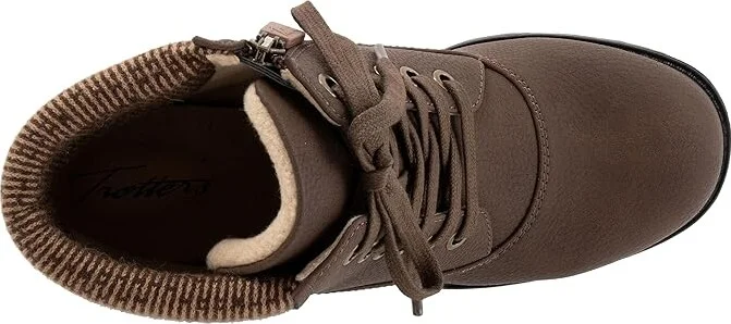Trotters Bellamy Women's Snow Shoes Dark Brown : 6.5 W (D) - Image 2