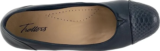 Trotters Daisy Women's Shoes Navy Snake : 10 N (AA), Synthetic - Image 2