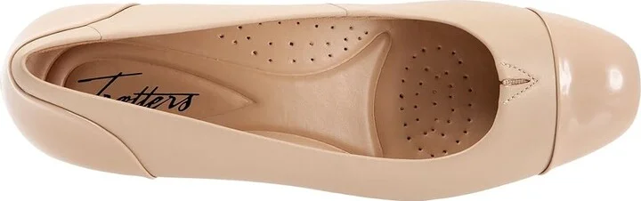 Trotters Daisy Women's Shoes Nude : 6.5 M (B), Synthetic - Image 2