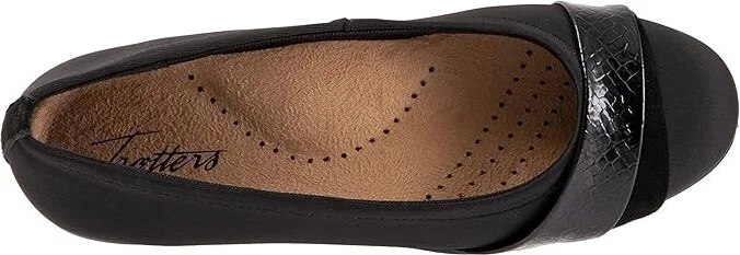 Trotters Danni Women's Shoes Black Micro : 6.5 W (D) - Image 2