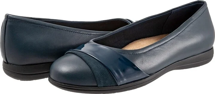 Trotters Danni Women's Shoes Navy : 5 M (B)